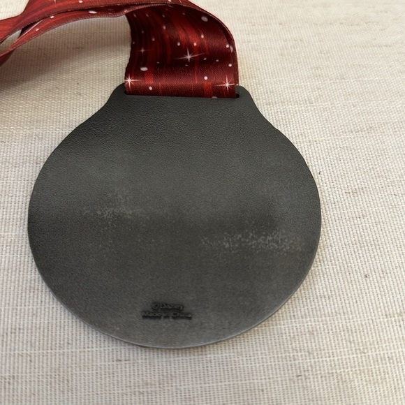 Disney World 2021 Run Disney 5k Pluto Marathon Medal - Picture 4 of 4